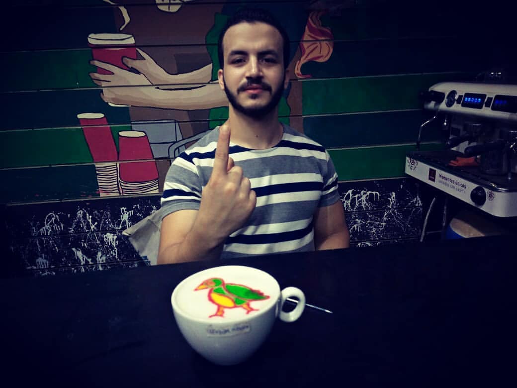 Ibrahim5ashraf's tweet photo. لن نتوقف عن الابداع 😃😃
#مصر #باريستا_أفضل #قهوة #كابتشينو #باريستا #باريستا_السعودية #باريستا_العرب #باريستا #coffeeshop #coffeetime #coffeelover #coffeeshop #latte #latte_art #latteeart #latteebiscotti #trend #amrican #egypt #africa #asia #trendy #repost #rösta #coffee 🌷🌷 https://t.co/HEksVcd7HD