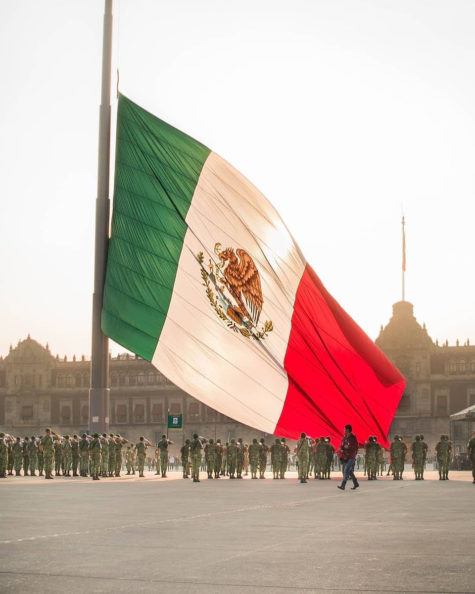 EspirituCurioso's tweet photo. Feliz 15 de septiembre y que ¡Viva México!
📸: kevs.kevs https://t.co/JmhPKL9i2j