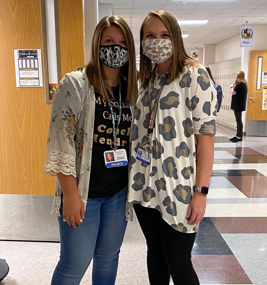 hendrixscience's tweet photo. It’s hoco week!!! Today was dress as your favorite teacher day and these sweet girls dressed as me!!! My heart is so full 💛🖤 @dms_tcboe https://t.co/e6JAyw7MT7