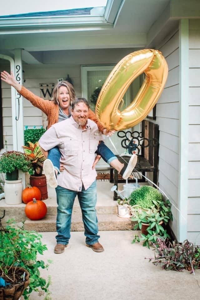 Tiffjohnson63's tweet photo. Living our best lives #Emptynesters #collegeparents https://t.co/2Xa12aAWzP
