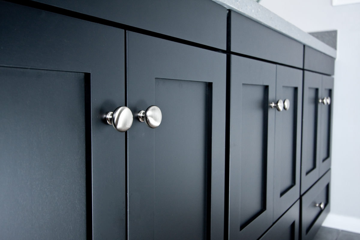OneWeekBath's tweet photo. Your home is a reflection of you. Stylish, artistic, and distinguished. Extend your personal style into every room of your home with refined cabinetry from Medallion. https://t.co/BjeS5s64jQ