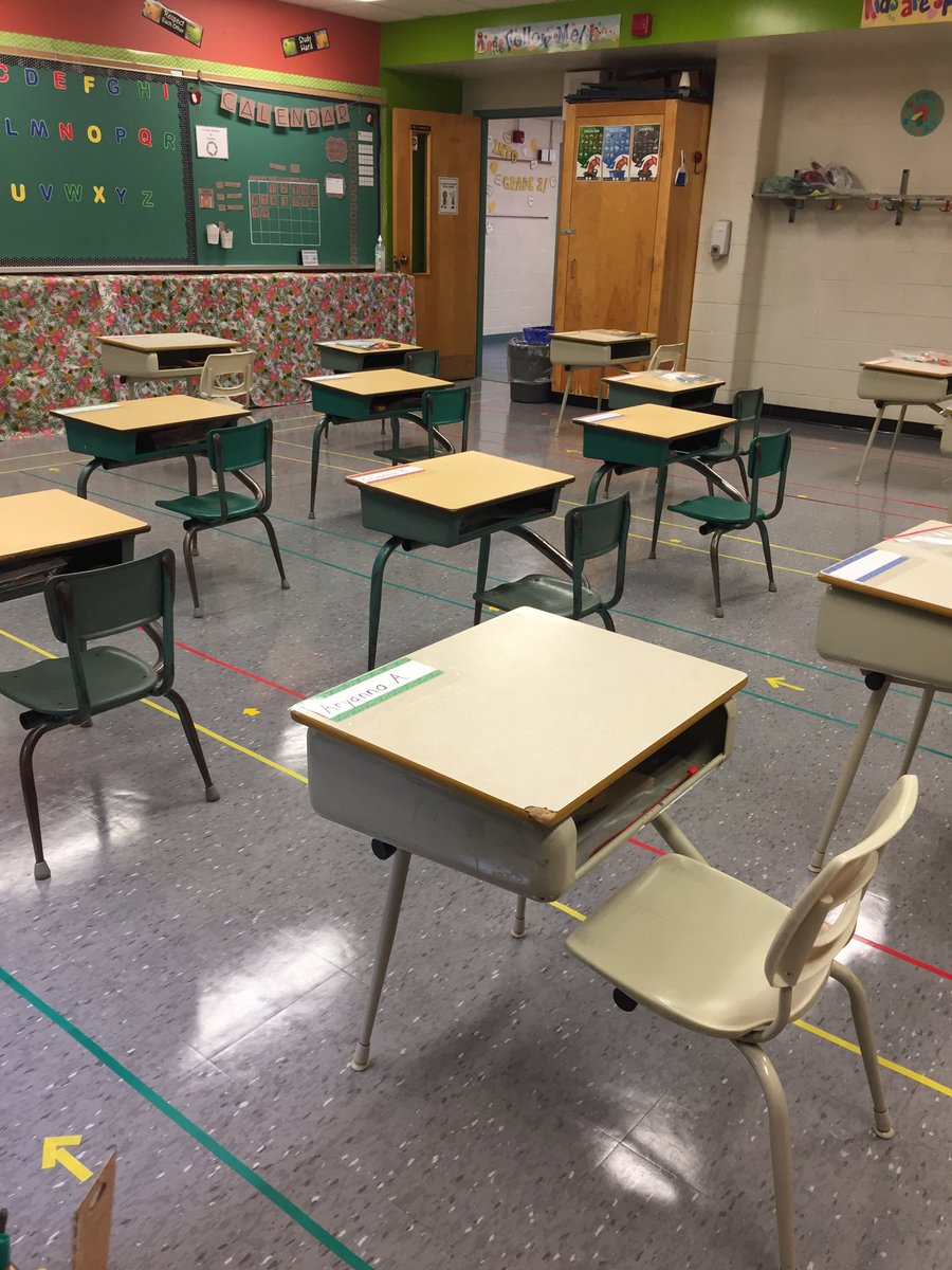 p_kirkwood's tweet photo. Safety first at STM! #classroomflow https://t.co/9dO1B8wK2W