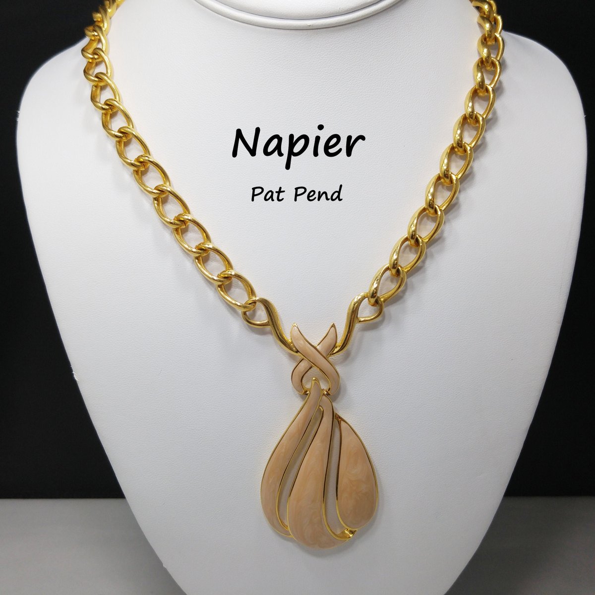 #etsy shop: Napier Pink Enamel Pendant Necklace, Gold Plated, 1980s Vintage Jewelry etsy.me/2E7Mzwa #gold #pink #women #napiernecklace #creamypink #pinkenamel #enamelnecklace #pinkgold #1980snecklace