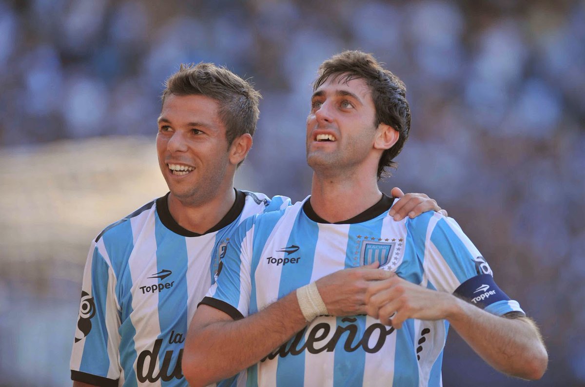 RacingClub's tweet photo. Apreciación de Leandro Grimi en Racing 💙 https://t.co/BIXtakWhyN
