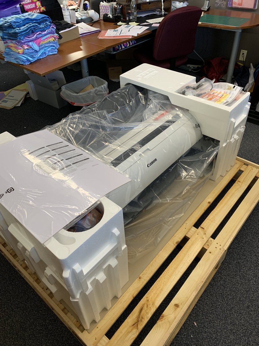 RobTysdal's tweet photo. Getting ready to install another ⁦@CanonUSAimaging⁩ MFP. Need to scan or print blueprints with quality and speed? Ask your favorite ⁦@BarneyFiber⁩ rep for more details #wideformat #clampitt #morethanjustpaper #familyrunsince1941 https://t.co/xZ55QXi99d
