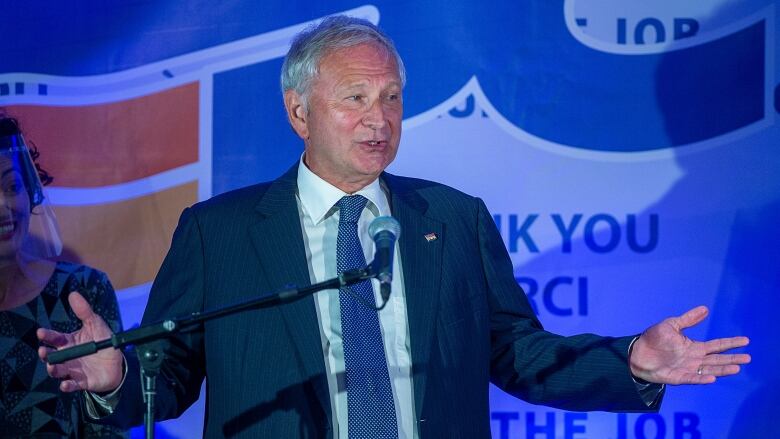 "It wasn't a failure of me accepting the northern part of the province. I guess it was a case where the northern part of the province doesn't accept me," NB Premier Blaine Higgs tells @caroloffcbc after winning re-election without support from predominantly francophone regions.