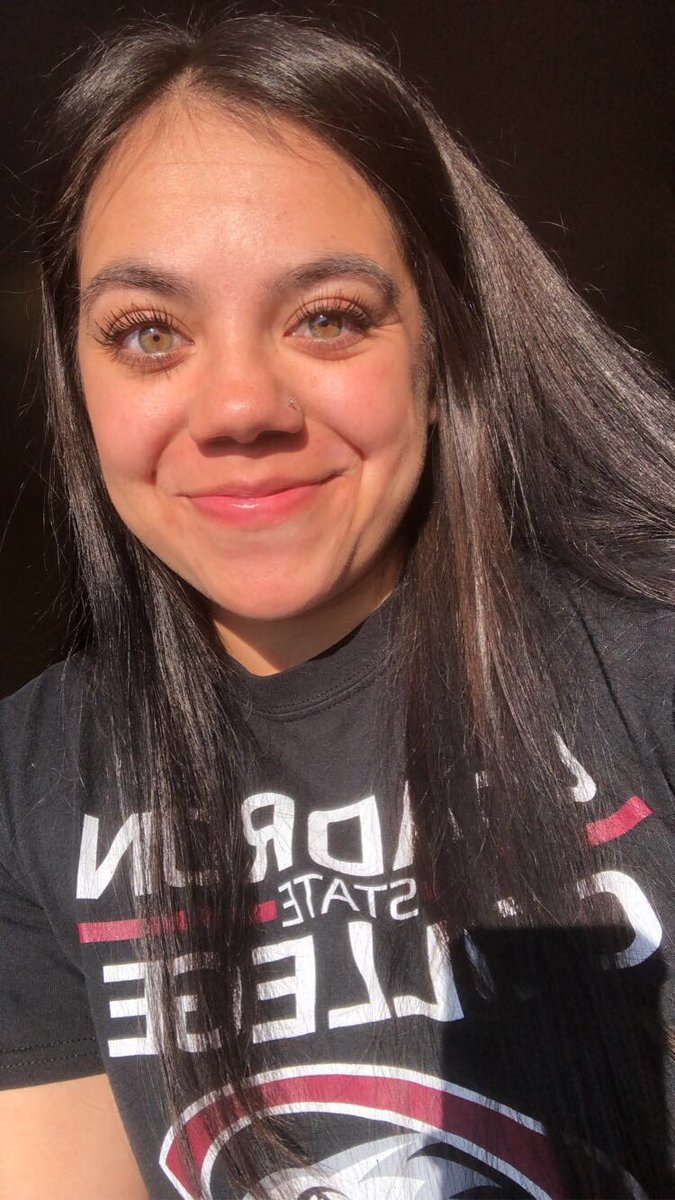 Deannnaaa_'s tweet photo. you are W O R T H Y just as you A R E 💙🤍 https://t.co/N3pekZmHsF