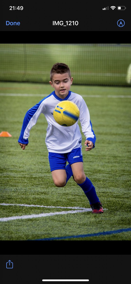 U8LionsRidgeway's tweet photo. Spotlight on 2. #RidgewayRovers #RidgewayRoversU7Lions #EchoLeague #AshDivision #WeAreTheLions #YouBetterKnowWhoWeAre #EnergieFitnessChingford https://t.co/0pyhQnhZA6