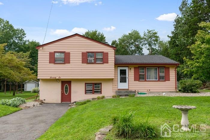 drew_nj's tweet photo. Charming 3 BD/ 2 BA in Franklin has a lot to offer. Call/text/DM me for info.  https://t.co/JSpIgfRiBX https://t.co/lU4h6nuB0f