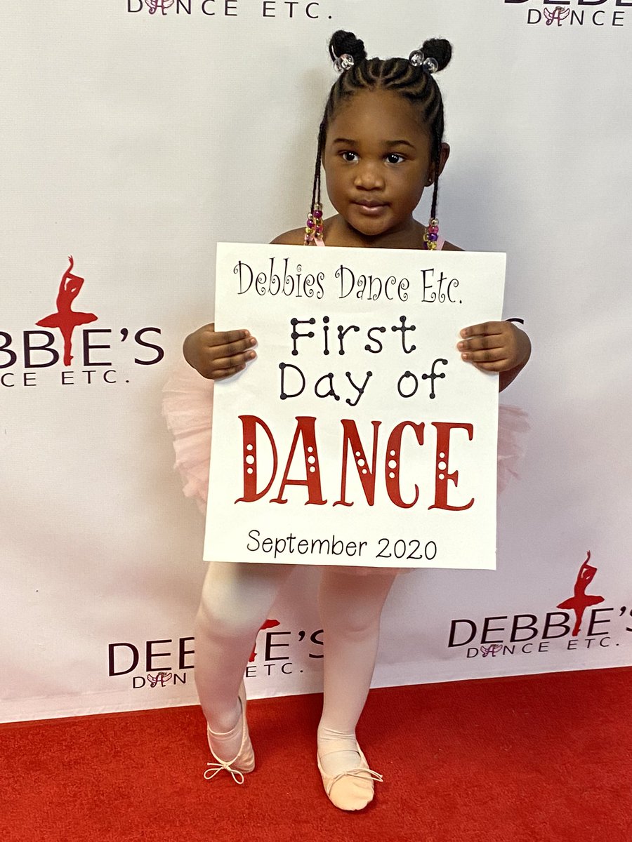 _ShonG__'s tweet photo. #FirstDayOfDance #BabyBallet #TumblingTot https://t.co/u04GEmtamT