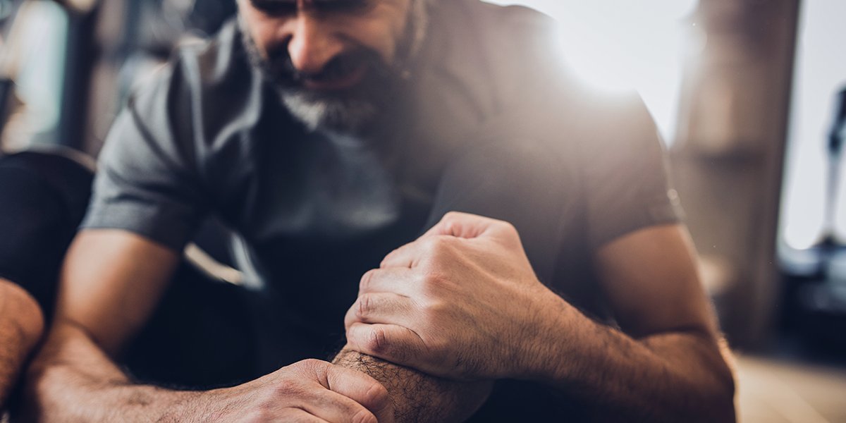SLakeHospital's tweet photo. September is #PeripheralArterialDisease Awareness Month. #PAD is a common circulatory condition that can result in blockages &amp; limb loss. Dr. Edgar Guzman &amp; Dr. Mohammad Abbasi, vascular surgeons, share what you need to know about this dangerous condition. https://t.co/XbDa824tfw https://t.co/sQP8XreMy7