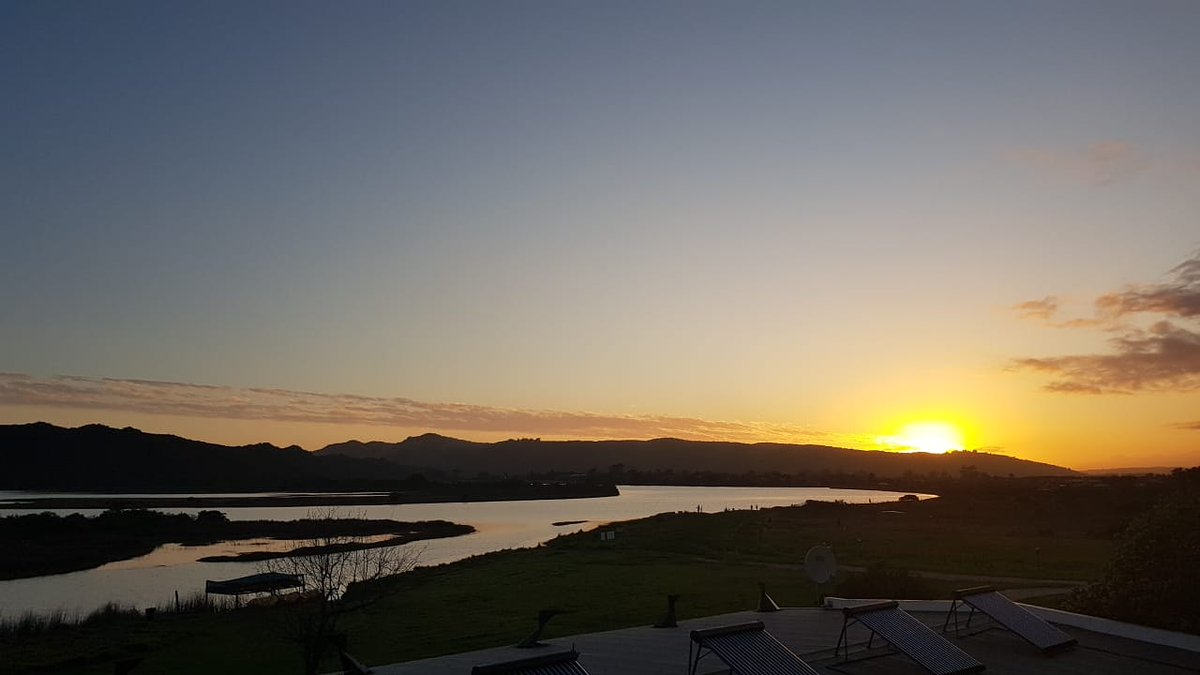 heleenniere's tweet photo. View from our holiday apartment #sedgefiield #sunset https://t.co/pUsPvphOPj