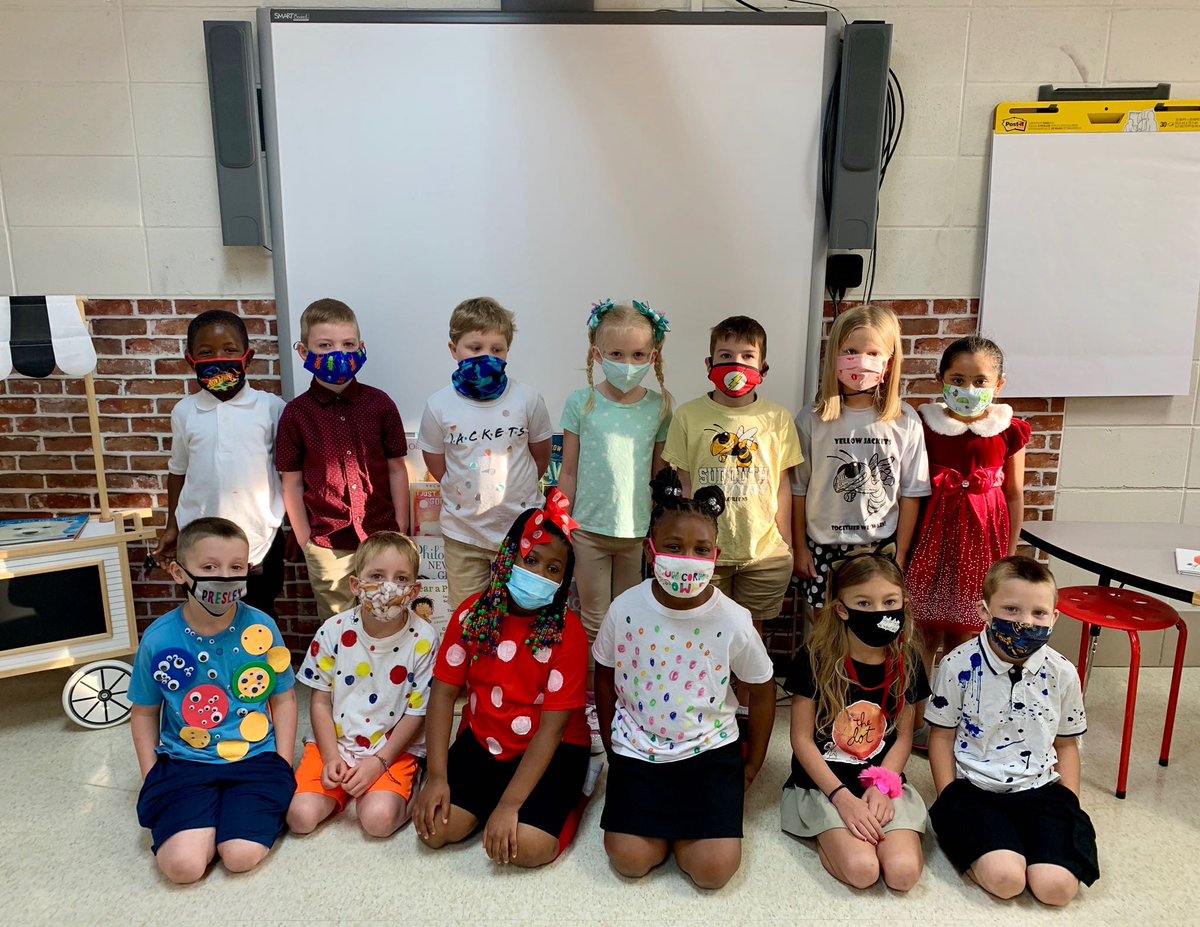 mdabraham's tweet photo. It’s International Dot Day and these students are making their mark! https://t.co/C0RDCQNoN1