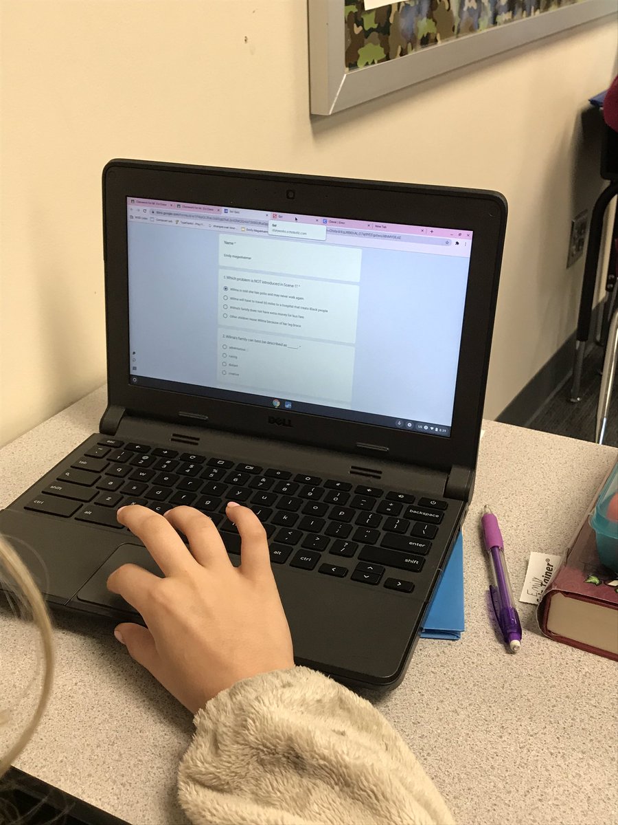 Gebhardt4Whitt's tweet photo. Great day of reading a play/drama online, discussing, then testing our comprehension. https://t.co/BqFGOaBLmT