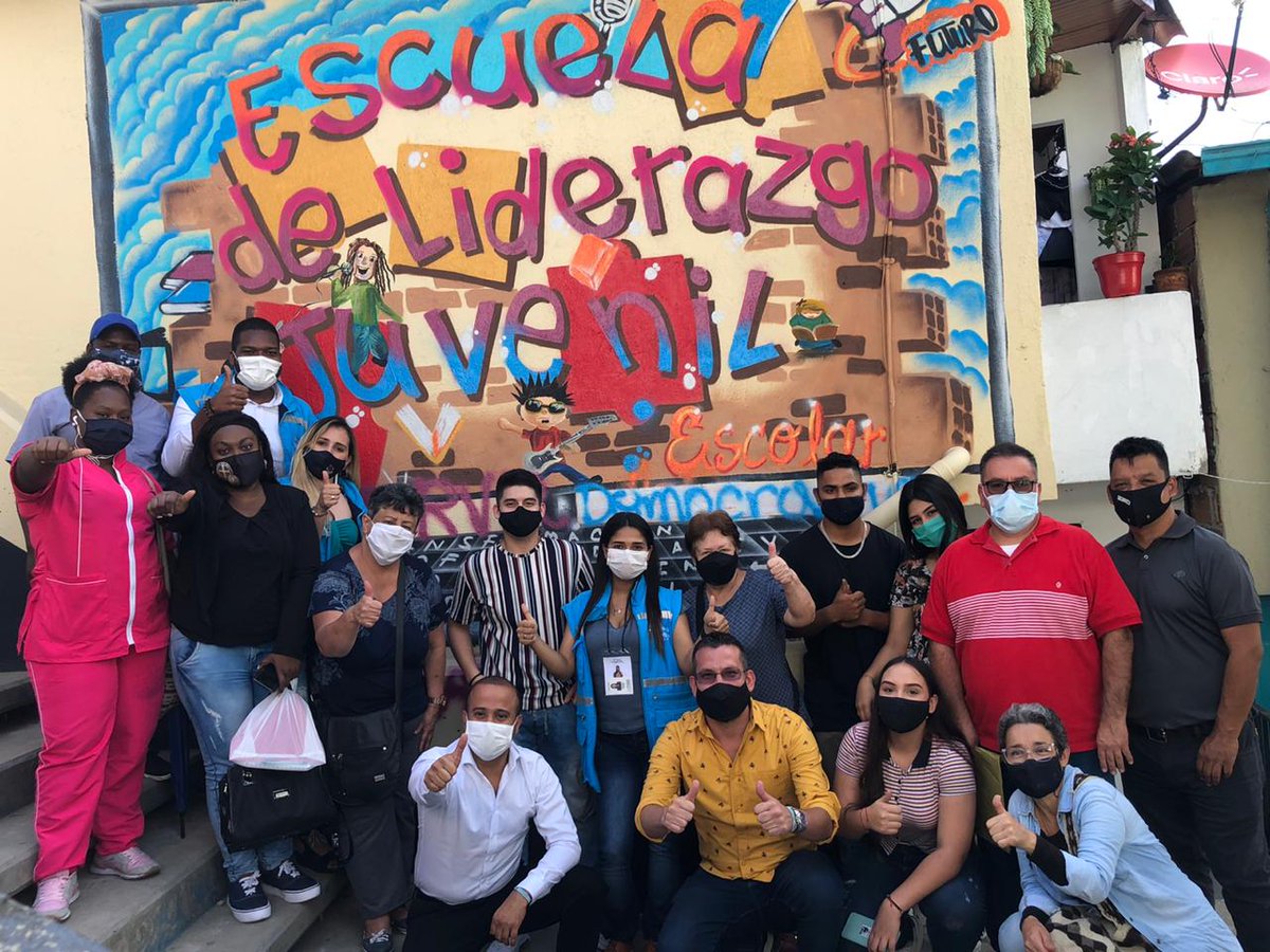 personeriamed's tweet photo. Nuestra Unidad para la Protección del Interés Público #UPIP, participa en el lanzamiento de las Escuelas de Liderazgo Juvenil. Un espacio que busca motivar a los jóvenes para que participen en los procesos de participación ciudadana. #PorTusDerechosMásCerca https://t.co/GYerHS6IiA