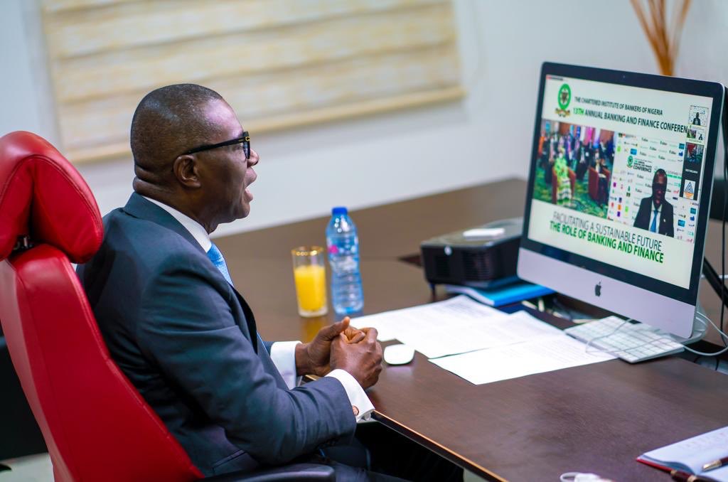 gboyegaakosile's tweet photo. Today, Governor of Lagos State, Mr @jidesanwoolu attended the Chartered Institute of Bankers Nigeria (@cibnigeria) 13th Annual Banking and Finance Conference themed: “Facilitating a Sustainable Future: The Role of Banking and Finance”

#ForAGreaterLagos https://t.co/ey7Hg3vNZg