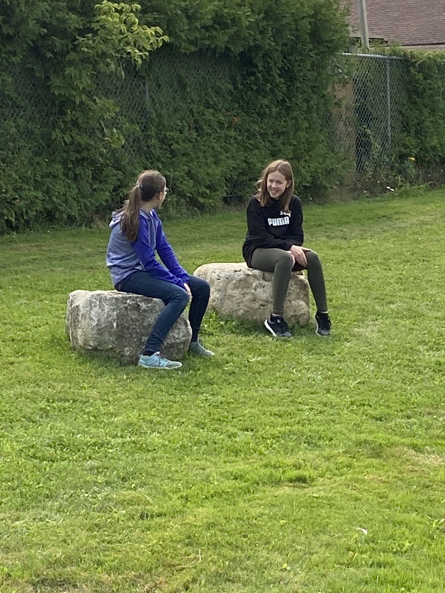 sjfgator's tweet photo. First day back for our Intermediate students and they are already finding socially distanced ways to connect with one another. So heart warming to see our Gators this week! 😊❤️ #LoveWithAnOpenHeart https://t.co/Y5UDBQrdQ6