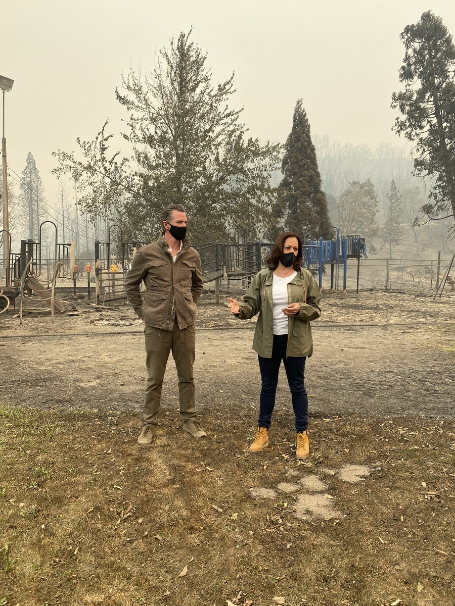 Talking to the press  @KamalaHarris gave somber remarks infront of a playground covered in ash, saying yet again California has been hit.“You’ll see where the fire has just swept through. Everything is gone except the chimney,” she said. “Those chimneys remind me of tombstones.