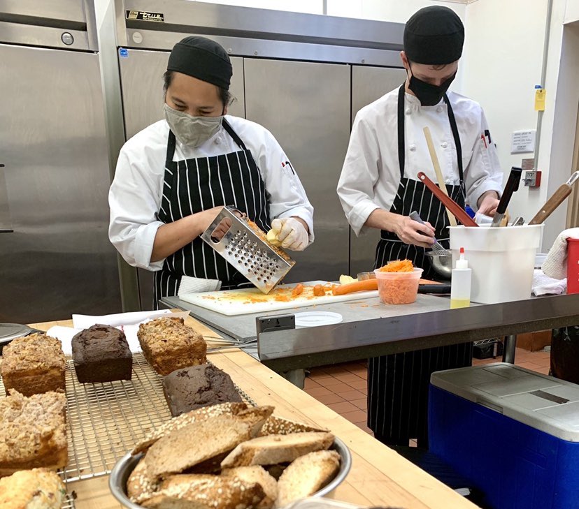 Our #CulinaryPreApprenticeship students are focused on learning new skills that will be foundational to their careers in the food sector <a href="/LondonEDC/">LondonEDC</a> @MLFPC <a href="/LondonHEA/">London Home Economic</a> <a href="/theGroveWFD/">theGroveWFD</a> <a href="/100milemark/">Mark Kenny, CSCMP</a> <a href="/MazakFarms/">Farmer</a> <a href="/ESC_network/">ESC</a> <a href="/laschicascoffee/">Las Chicas Del Cafe</a> <a href="/jillstable/">Jill Wilcox</a>