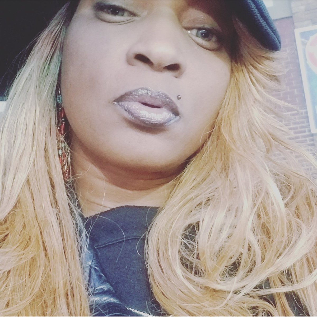 1beautyfulmynd's tweet photo. Silence is the ultimate weapon of power.The day the power of love overrules the love of power, the world will know peace.
#theempressofhiphop #lakeinyadejesus #power #love #peace https://t.co/E7qjQs1a5n