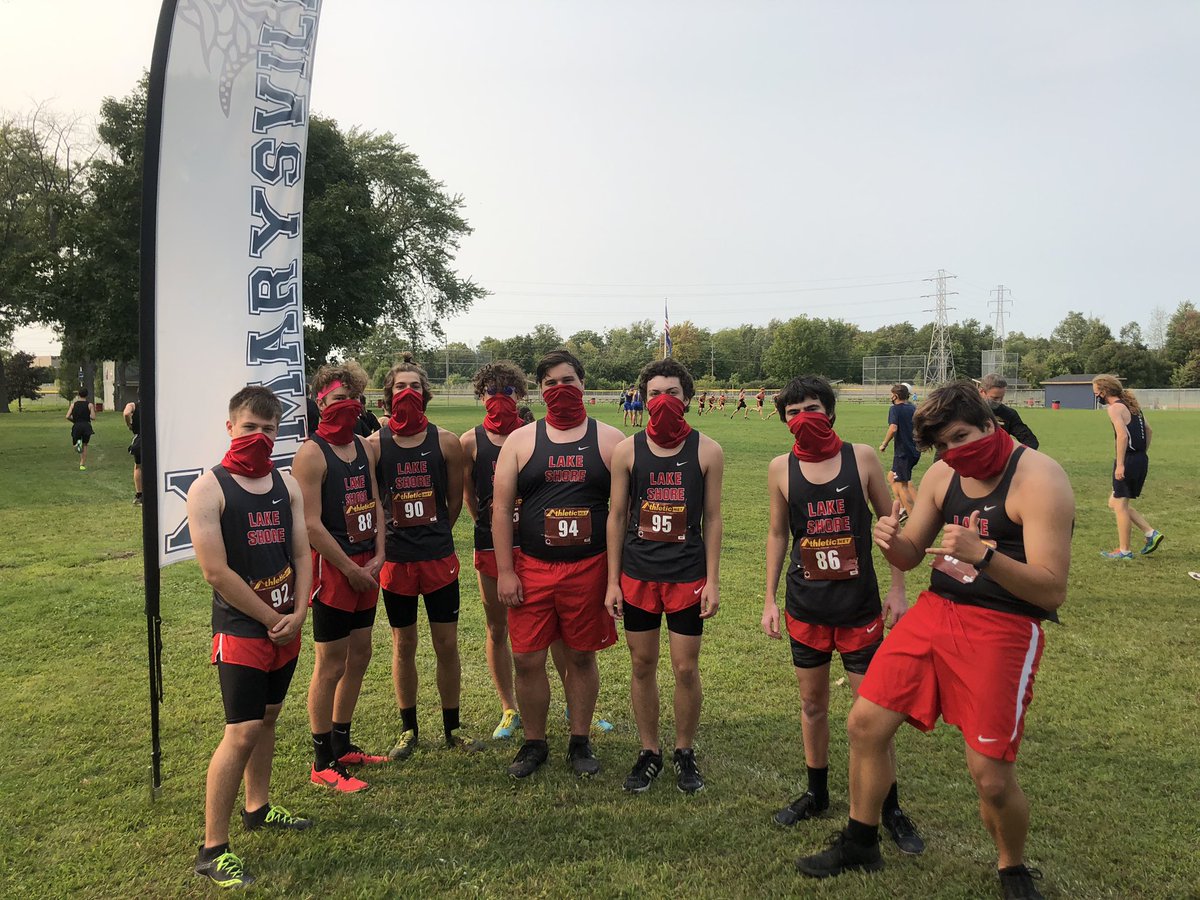 LSHS_XC's tweet photo. First XC meet of the season! Well done today! #Shorianpride #MyLSPS https://t.co/MeCaBt1DJZ