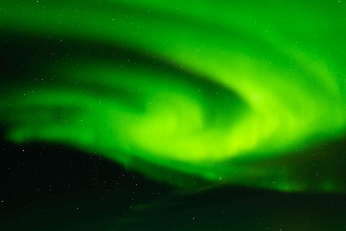 40forZ's tweet photo. We have received lovely messages since our story was published by @DailyMirror . Zoe's best friend @LloydAdrianna shared these photos with us. "Zoe's moment at the northern lights" I hope to visit myself with my mum one day. 

#forty4zoe #fortythings #forzoe #4zoe #bucketlist https://t.co/Bbv20TVX9E
