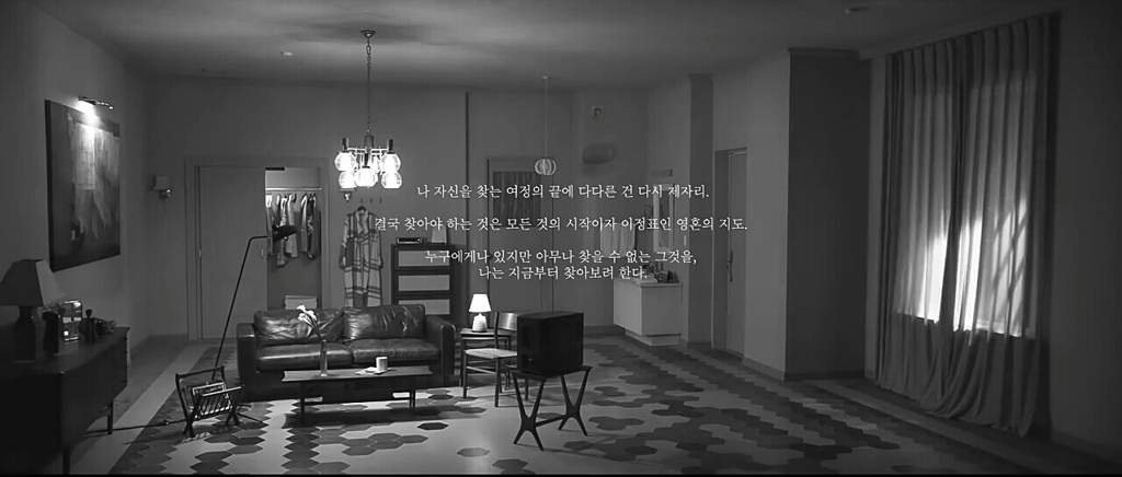 To end this thread, we see at the end how he had an epiphany, a moment when you feel that you understand of something important, after so many failures (look on the floor...full of OT6 picture )"Eventually, what I had to look for was the beginning of everything."