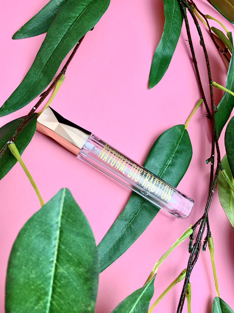 Ndcosmetics's tweet photo. @msprettyeyesx Shop Natural Distraction Cosmetics 👄 We represent Natural Beauty &amp; our products are all natural! ✨🍃 #lipgloss #naturalbeauty #shopblackowned #touchofnature https://t.co/qXToS50wHZ