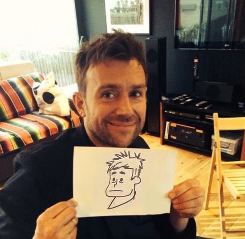 Damon Albarn tweet media