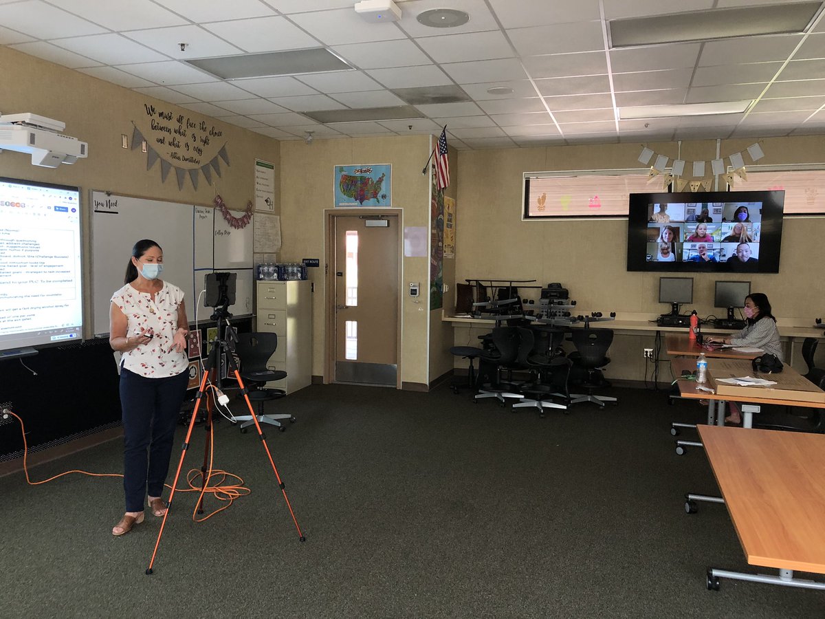 Taking risks and live streaming our leadership meeting for our teachers to see it in action and engage as students would. Back at it tomorrow morning with all teachers, K-8. #OHhawks #OHana #Livestream #WeGotThis #TUSDthrives #WeAreTUSD