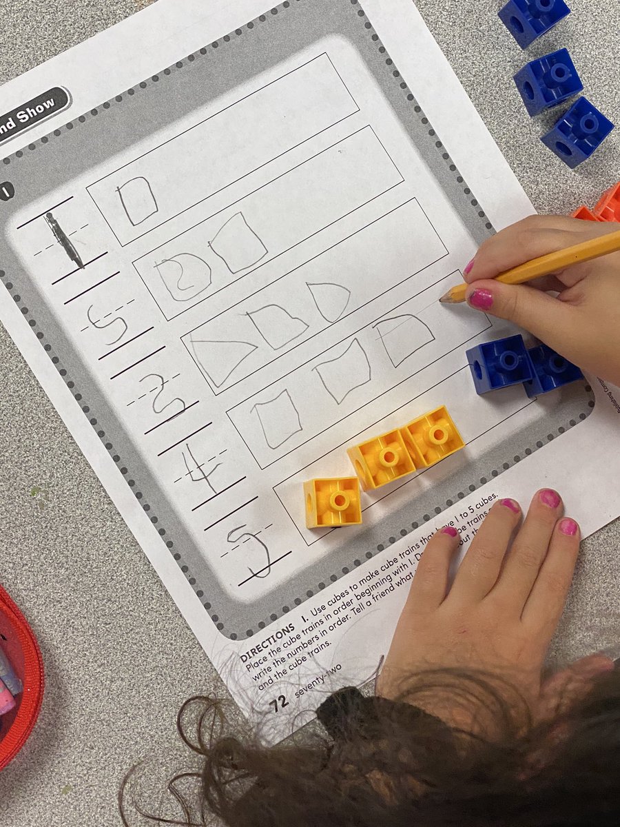 Mrs_McCarroll's tweet photo. Learning how to count and represent numbers 1-5 the fun way! Today students explored with building blocks to form towers in counting order! https://t.co/0RbTFOvOcy