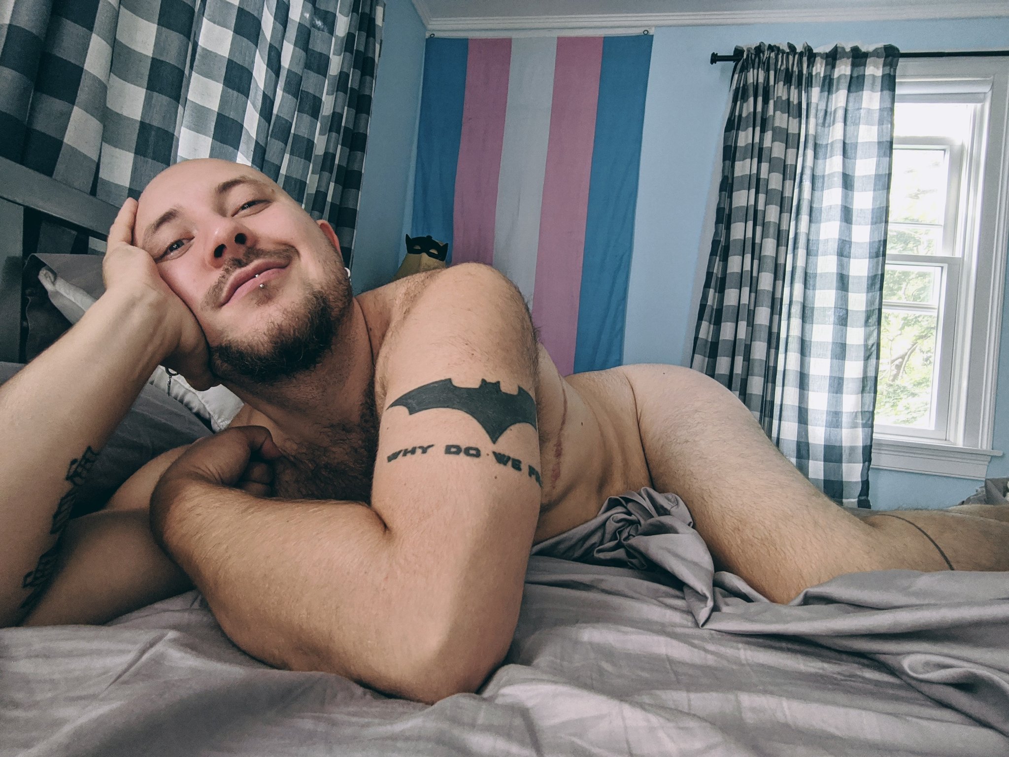 My favorite outfit ? #trans #ftm #booty #transpride #nsfw #gay #gayboi https://t.co/uN0S4tCfFN