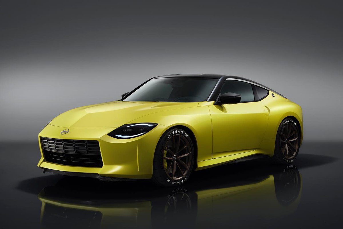 Boostiao's tweet photo. ¿Qué les parece la nueva @nissan Z Proto? La #ProtoZ tendrá un motor V6 twin turbo y transmisión manual de 6 cambios! 🎉 #fairladyZ #400z @nssanrd https://t.co/ED3VpqBcsV
