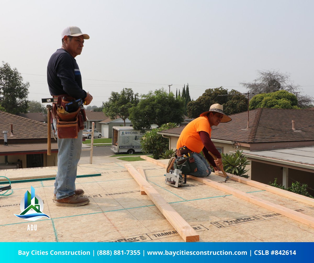 baycitiesbuilds's tweet image. Lots of progress at our #ADUConstruction project in #Torrance working on the 2nd story 

Learn more about #ADUConversion baycitiesconstruction.com or call 888-881-7355

#SecondUnit #AccessoryDwelling #rentalunit #garageconversion #baycitiesconstruction