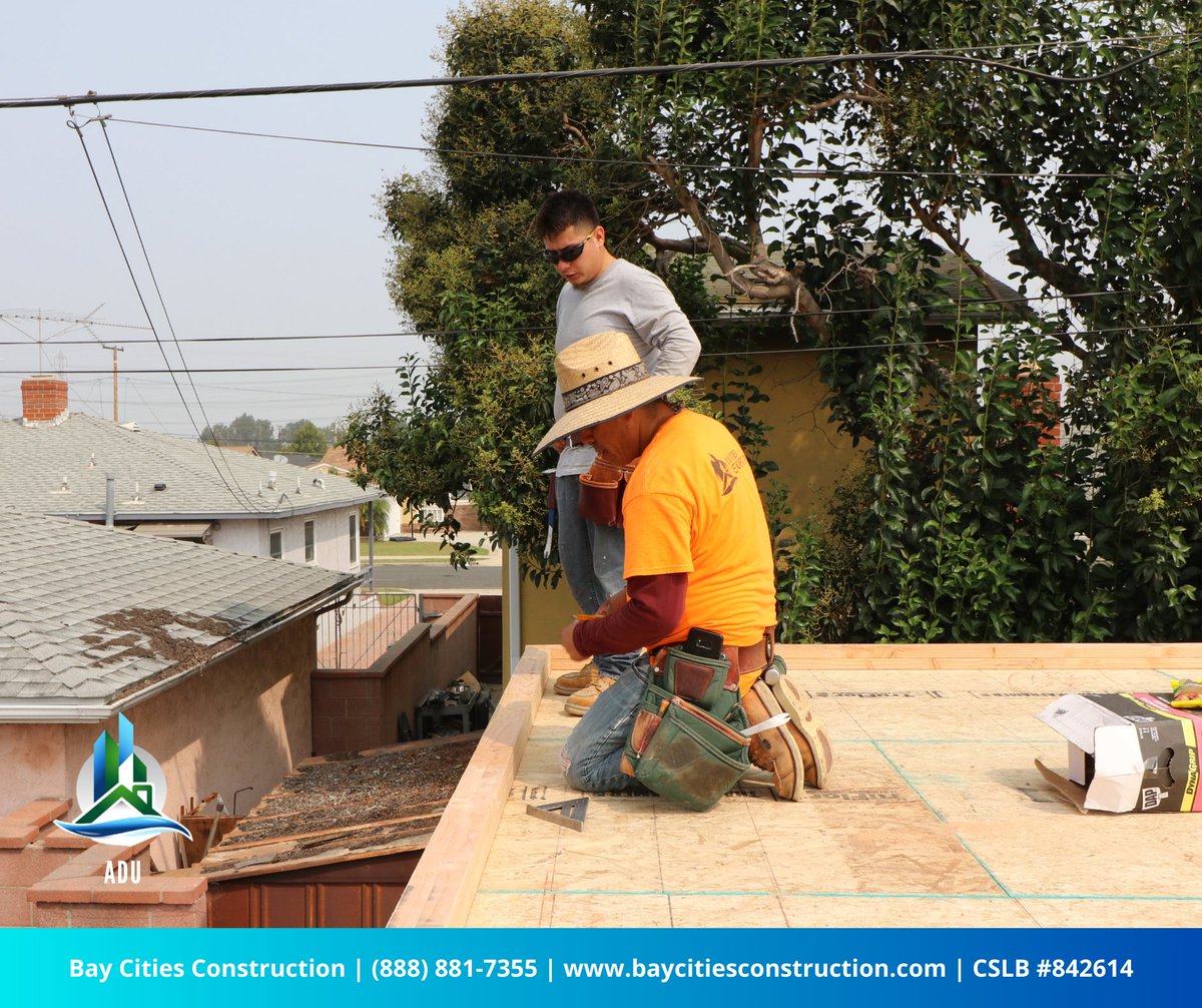 baycitiesbuilds's tweet image. Lots of progress at our #ADUConstruction project in #Torrance working on the 2nd story 

Learn more about #ADUConversion baycitiesconstruction.com or call 888-881-7355

#SecondUnit #AccessoryDwelling #rentalunit #garageconversion #baycitiesconstruction