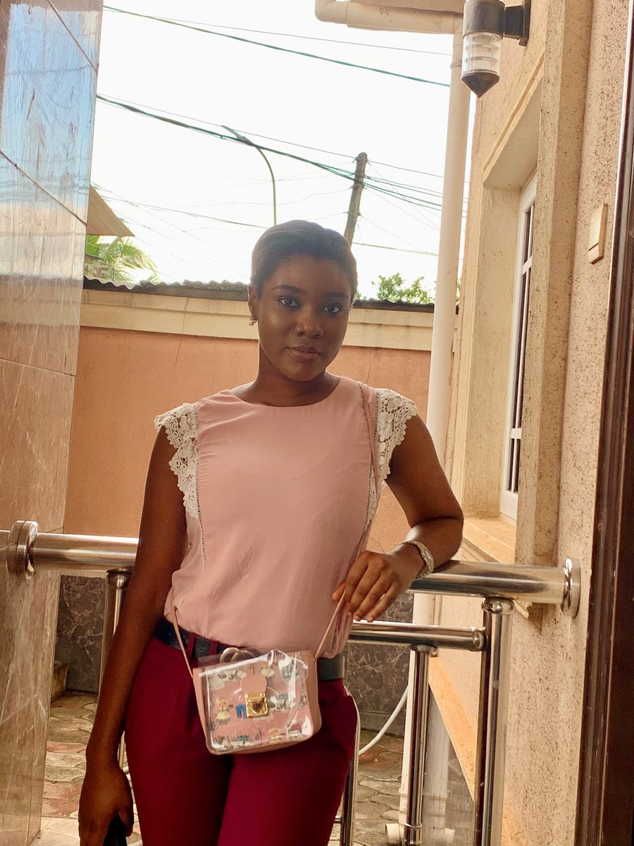 e_nsoo's tweet photo. Your favourite 👩‍⚕️💉 https://t.co/ZFx0nrfV5Q