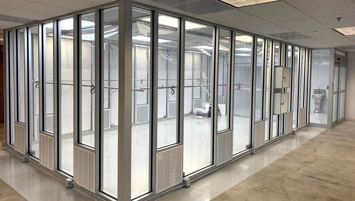 MedixInfusion's tweet photo. Our new pharmacy is under construction &amp; almost ready to serve our patients. Here is a sneak peak at the clean room!
#infusion #infusiontherapy https://t.co/PBsi82YMxC