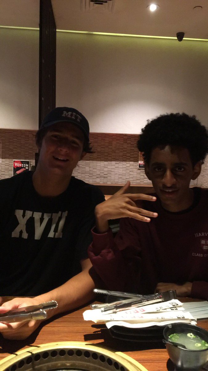 Met with <a href="/CRshaboi/">Shaboi</a> and <a href="/fliiint_/">🍀</a> . Silent OGs 🗣