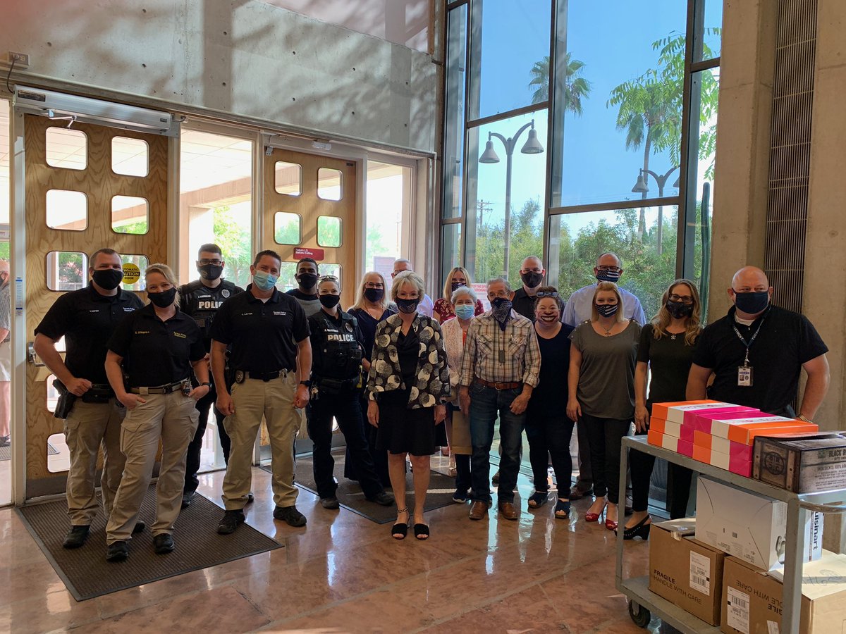 MargoSusco's tweet photo. We are grateful to the members of #ProverbsMediaGroup for visiting all of our divisions with donuts, coffee &amp; comforting words. #ThankYou to Nikki, Elaine, Cindy, Russell, Sadie, Celia, Bill, Craig, Phillip &amp; Redd for your support and caring.  @ElaineEBeck1 #BetterTogether https://t.co/sLMDIBVdmw