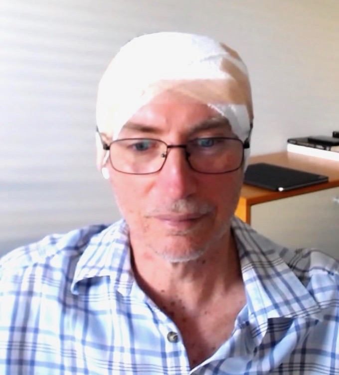 TwoRedKites's tweet photo. Who said #softwaredevelopment isn't a #dangerous game? 🙃
Luckily, both fearless #2RK #leaders, Nigel (head) and Geoff (thumb), are back to their #productive selves and feeling much better after unrelated trips to the doctor. Stay #safe this week, everyone! ♦️♦️ https://t.co/GVgc2RmG6P