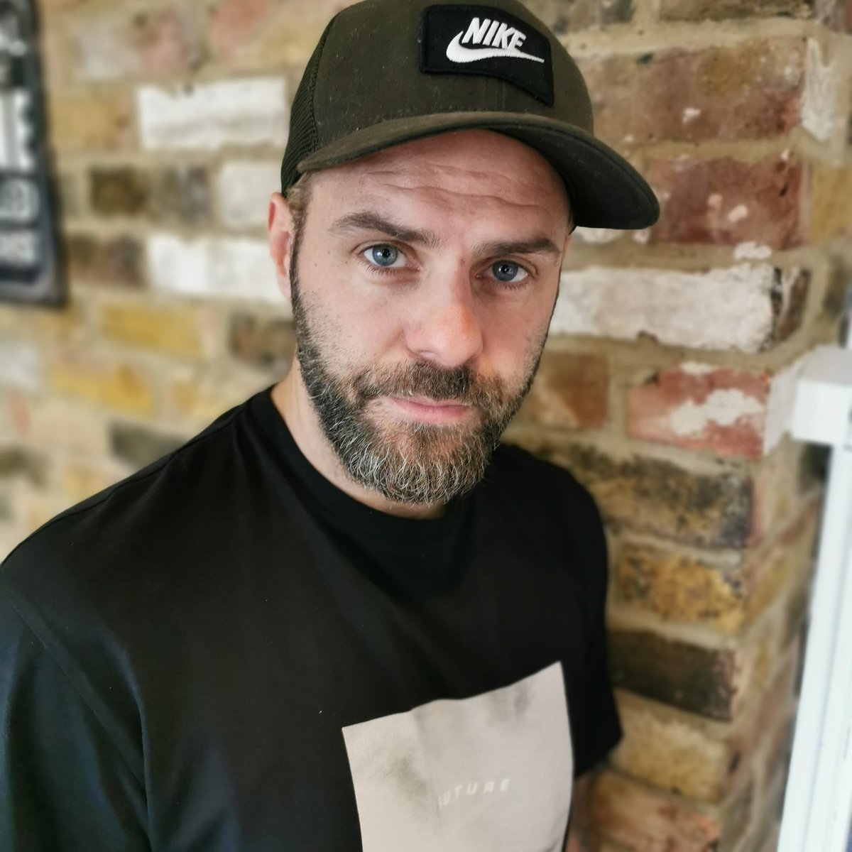 Scottlarock5 tweet picture