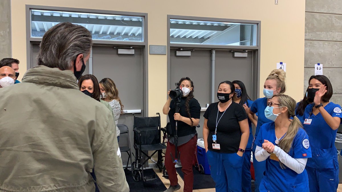 Fresno_State's tweet photo. “Fresno State is one of the great success stories of our state."

Thank you @CAgovernor @GavinNewsom for visiting with our @FresnoStateCHHS student nurses today, as they volunteer to help families impacted by the #CreekFire. https://t.co/l5mKO255nD