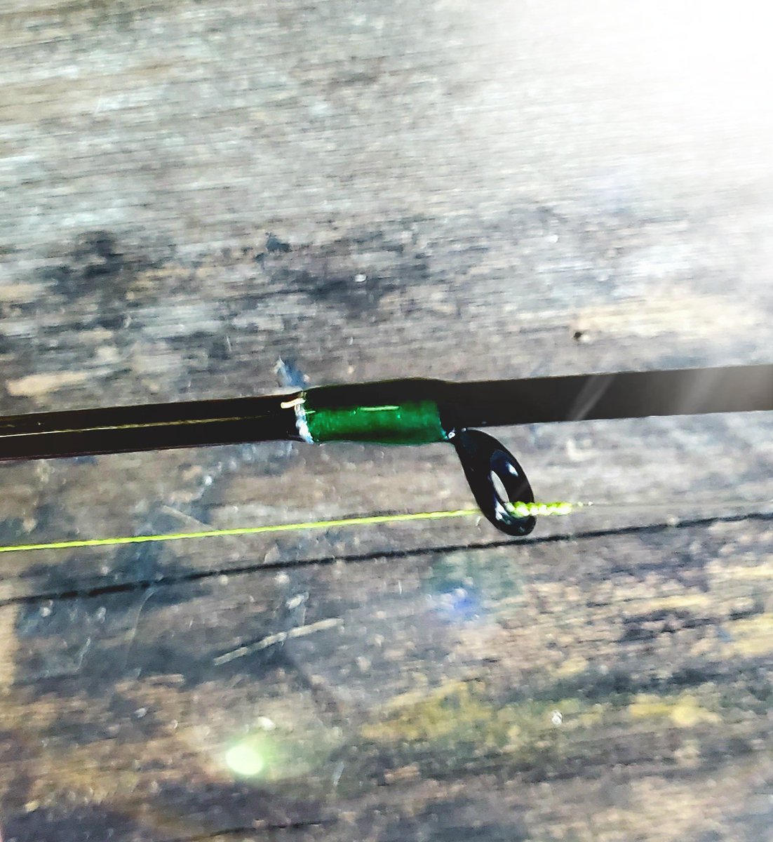 BaldGuyFishing's tweet photo. MW25 guides from @AmericanTackle come with size 6 running guides and allow more effective casting when fishing with leader knots. Check them out for your next build and/or custom rod. #AmericanTackleProStaff #americantackle #WaveArmy #MW25Guides #MicroWaveGuides #fishingrods #TN https://t.co/0J5riExLtD