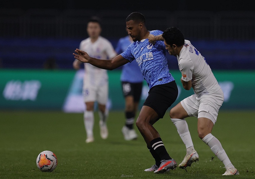 mippci_ven's tweet photo. #NotiMippCI 📰🗞| Salomón Rondón marcó gol en empate de Dalian Pro 1-1 ante Shanghái Shenhua. Lea más ⏩ https://t.co/3cx1I41rKs https://t.co/wbG3RfPEuW
