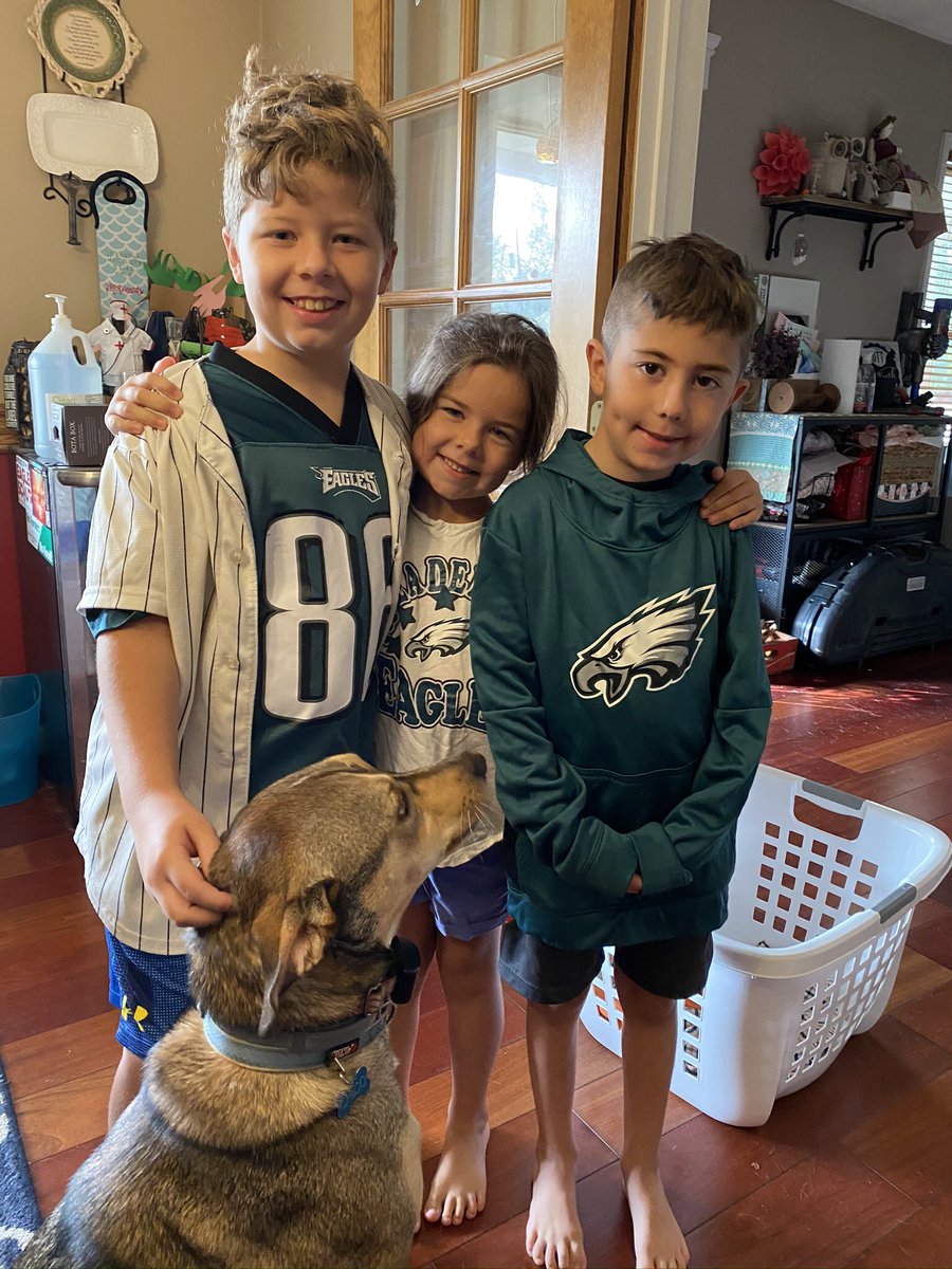 Yardville school spirit day.. team jersey day #HTSDpride #yesstars #VirtuallyUnstoppable <a href="/HTSD_Yardville/">Yardville Elementary School</a> <a href="/YardvillePTA/">Yardville PTA</a>