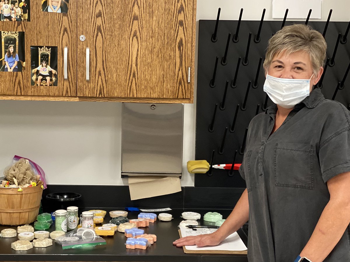 JennEllis20's tweet photo. Check out the Functional Academics class and their new project this year! Nispel is helping these young entrepreneurs create some amazing products to sell! They had a variety of bath salts, soaps, sugar and salt scrubs and lip balm!!! @oakhillslions @MISDNews I just love this! https://t.co/DLhdKGratA