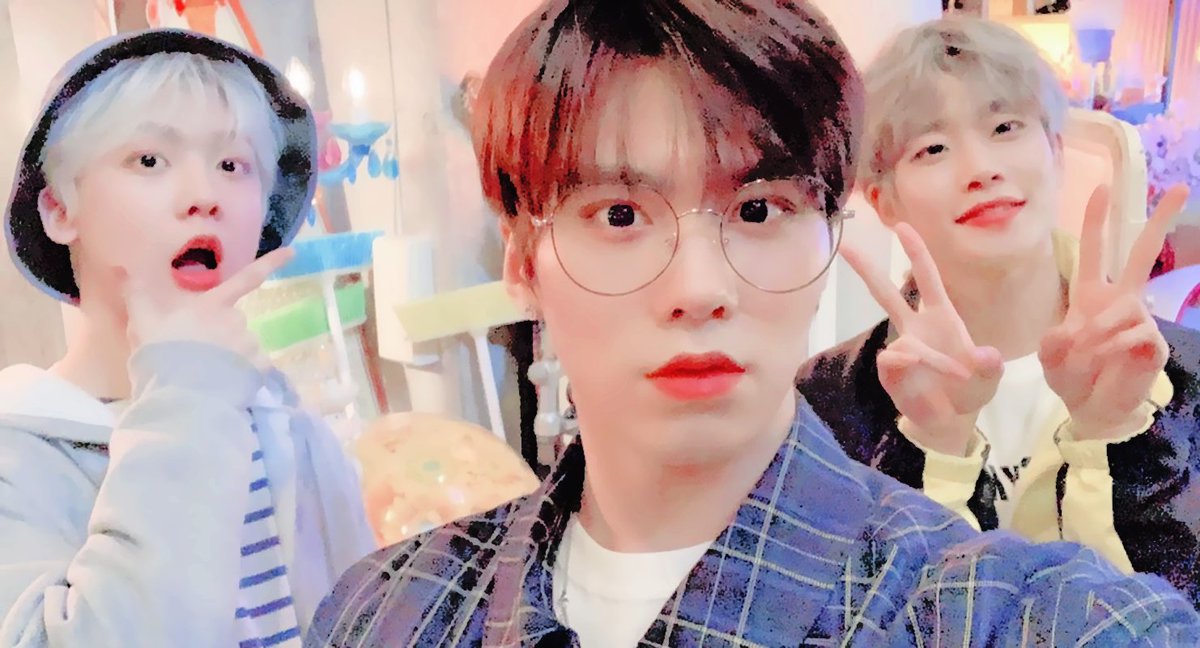 offcl_astrx's tweet photo. ㅤ› / 星 / 𝐍𝐎𝐑𝐓𝐇𝐄𝐍 𝐋𝐈𝐆𝐇𝐓𝐒 ¡* wᥲnnᥲ b(ǝ.) чour 𝐥𝐢𝐠𝐡𝐭 花咲 / : wᥱ ᥲrᥱ 🌸_· ᥲt #CHEERFULTWEECY ¿ ꜜ 

¡Sagitta, Rocky y Sleèce ya estan en el comeback de las bonitas TWEECY! Mucha suertr https://t.co/FkpWgPJbZH