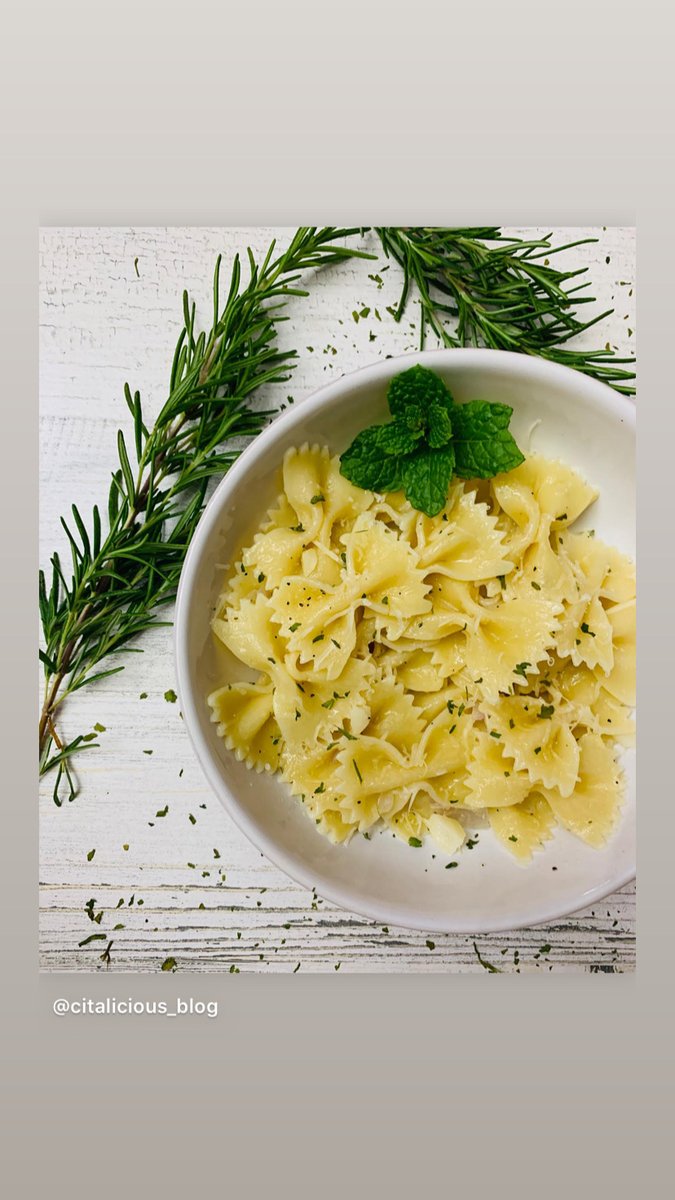 Citalicious1's tweet image. Buttered Bow ties. 

Mommy cooked a simple meal. 

Mommy is exhausted but still styled the dish. 

This one goes out to working Moms. Coffee &amp;amp; Wine to the rescue.

#mommycooked #butteredpasta #workingmom #jugglingmotherhood 
#foodislife #citalicious