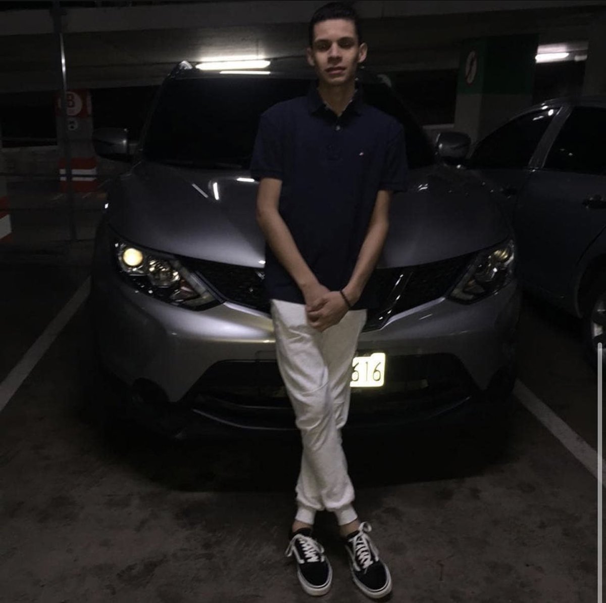 mxrbxhn's tweet photo. Niñas, cómo creen que la tenga este flaquito hetero de tegus ? 🤔🤪🍆 https://t.co/zuSQSOO5WU