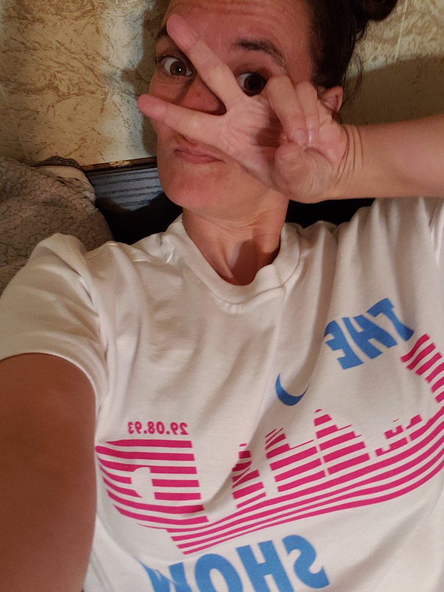 Megz1985's tweet photo. Thanks @LiamPayne #TheLPShowAct2 was a great night and I'm in love with this t-shirt 💖
#lpshow2 #TheLPShow https://t.co/QPzhh96wRx